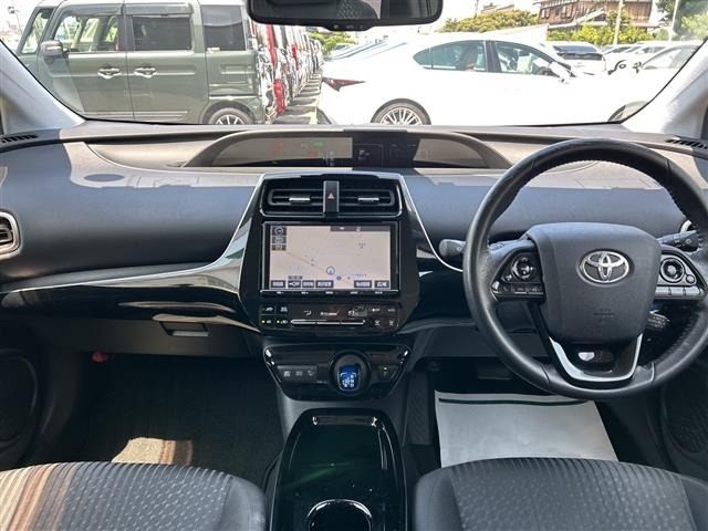 Toyota PRIUS 2018 8340088-8