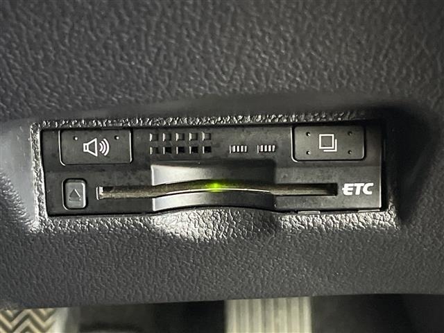 Toyota PRIUS 2018 8340095-12