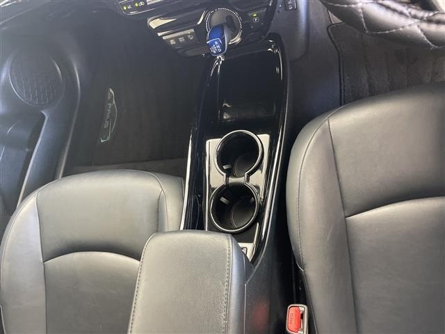 Toyota PRIUS 2018 8340095-6