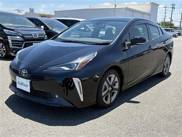 Toyota PRIUS 2021 8340101-14