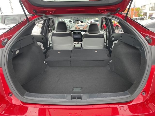 Toyota PRIUS 2016 8340115-12