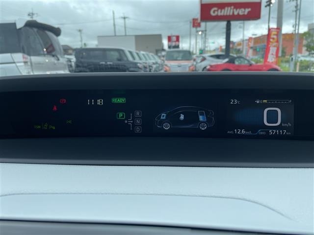 Toyota PRIUS 2016 8340115-21