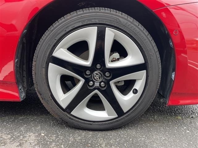 Toyota PRIUS 2016 8340115-4