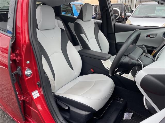 Toyota PRIUS 2016 8340115-7