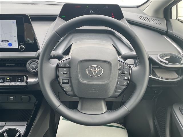 Toyota PRIUS 2024 8340126-22