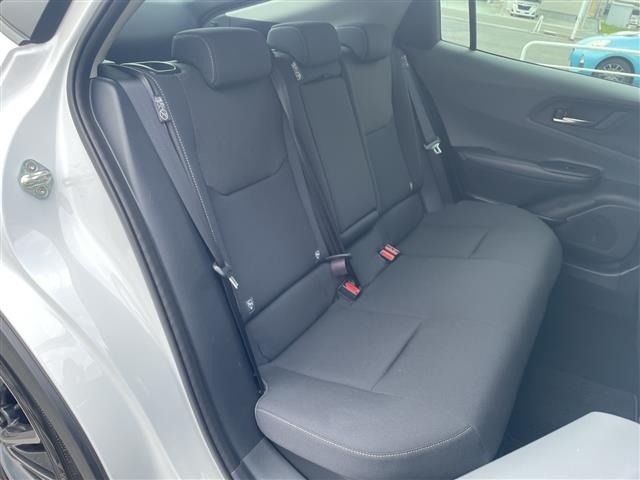 Toyota PRIUS 2024 8340126-9