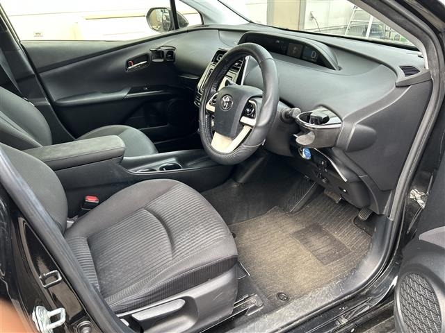 Toyota PRIUS 2016 8340133-22