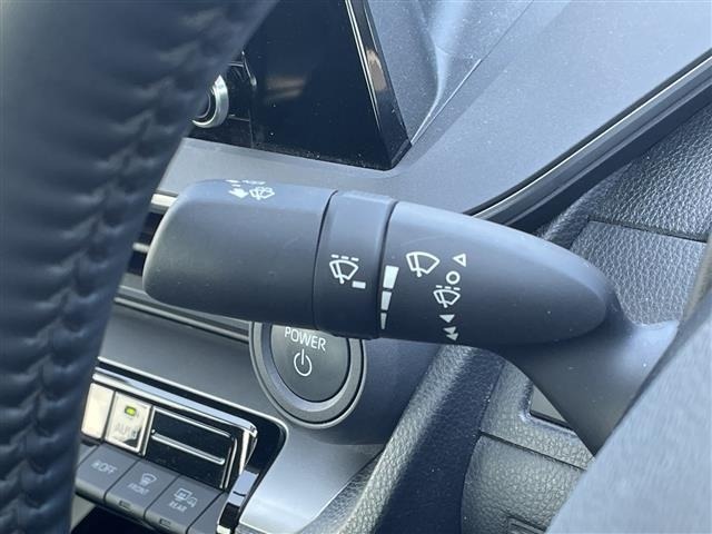 Toyota PRIUS 2023 8340134-10