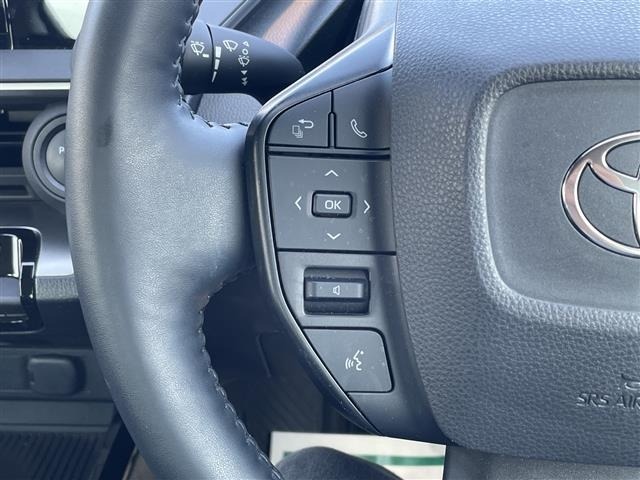 Toyota PRIUS 2023 8340134-11