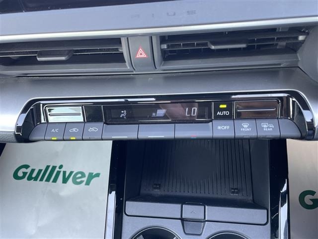 Toyota PRIUS 2023 8340134-19