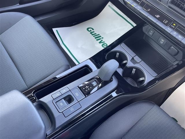 Toyota PRIUS 2023 8340134-3