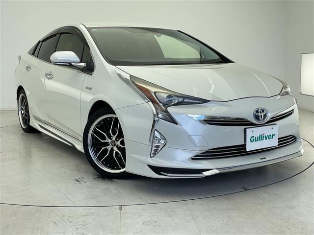 Toyota PRIUS 2016 8340135-0