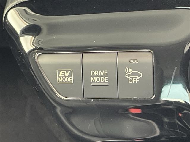 Toyota PRIUS 2016 8340135-2