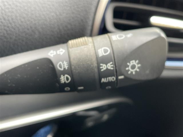 Toyota PRIUS 2019 8340153-21