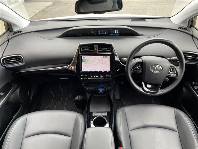 Toyota PRIUS 2019 8340153-22