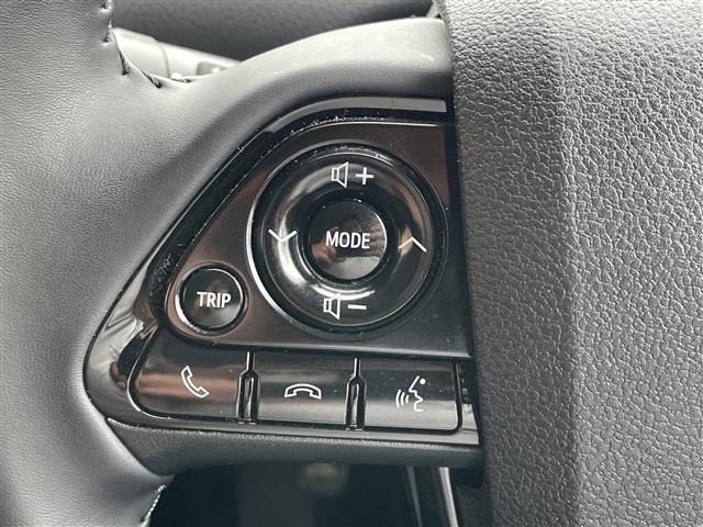 Toyota PRIUS 2019 8340153-3