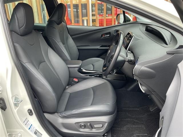 Toyota PRIUS 2019 8340153-4