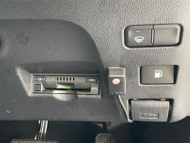Toyota PRIUS 2019 8340153-9