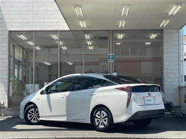Toyota PRIUS 2018 8340154-20