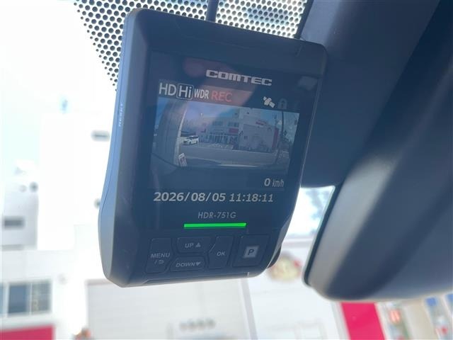Toyota PRIUS 2018 8340154-26