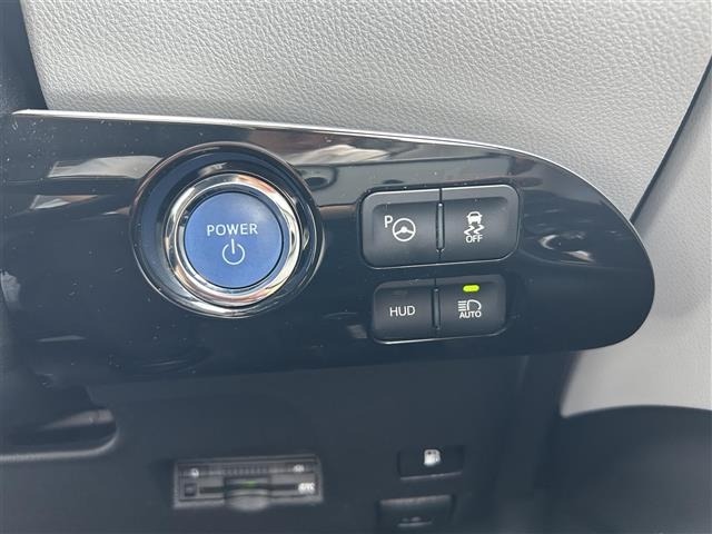 Toyota PRIUS 2016 8340155-18