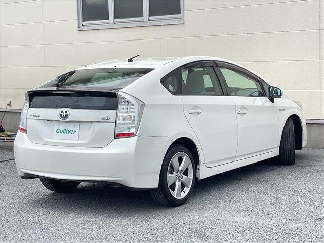 Toyota PRIUS 2011 8340161-2