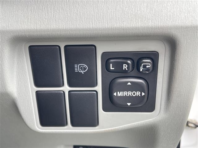Toyota PRIUS 2011 8340161-21