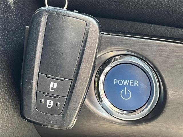 Toyota PRIUS 2021 8340162-10
