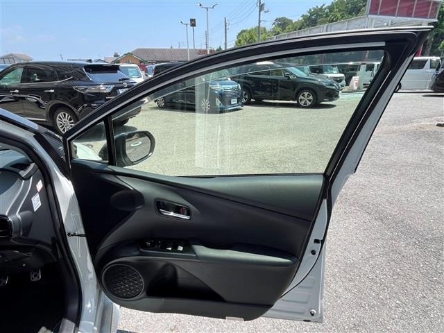 Toyota PRIUS 2021 8340162-4