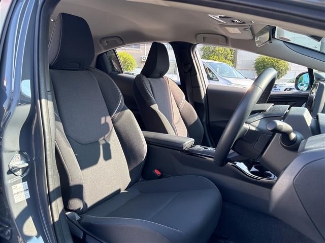 Toyota PRIUS 2024 8340170-10