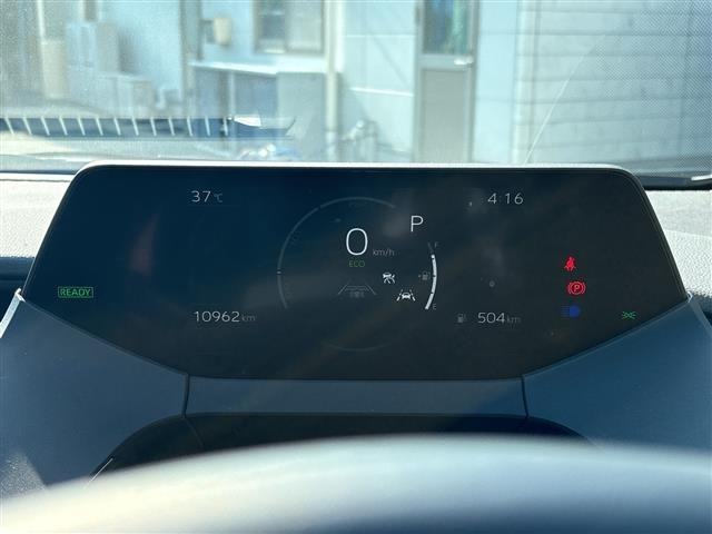Toyota PRIUS 2024 8340170-22
