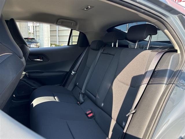 Toyota PRIUS 2024 8340170-4