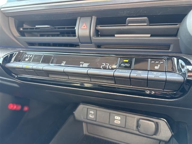 Toyota PRIUS 2024 8340170-5