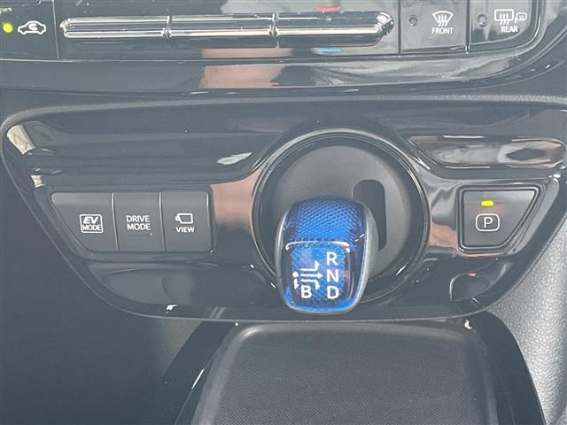 Toyota PRIUS 2020 8340171-10