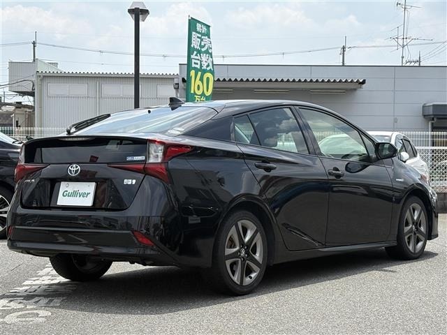 Toyota PRIUS 2019 8340172-1