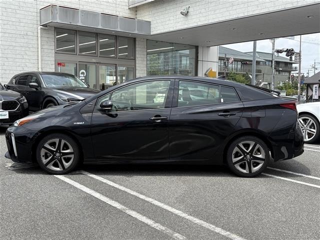Toyota PRIUS 2019 8340172-18