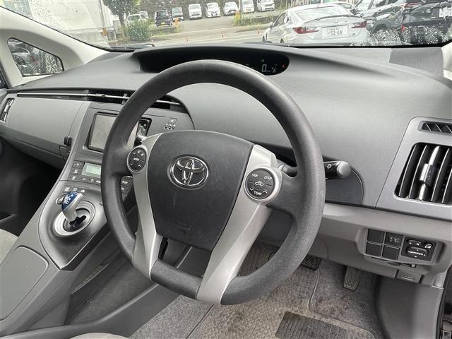 Toyota PRIUS 2010 8340181-16