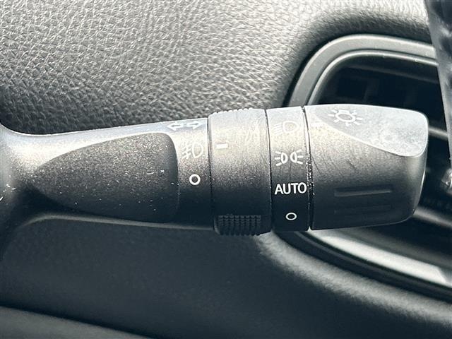 Toyota PRIUS 2018 8340188-10