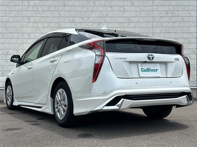 Toyota PRIUS 2018 8340188-13
