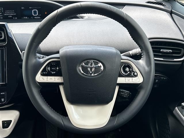 Toyota PRIUS 2018 8340188-3