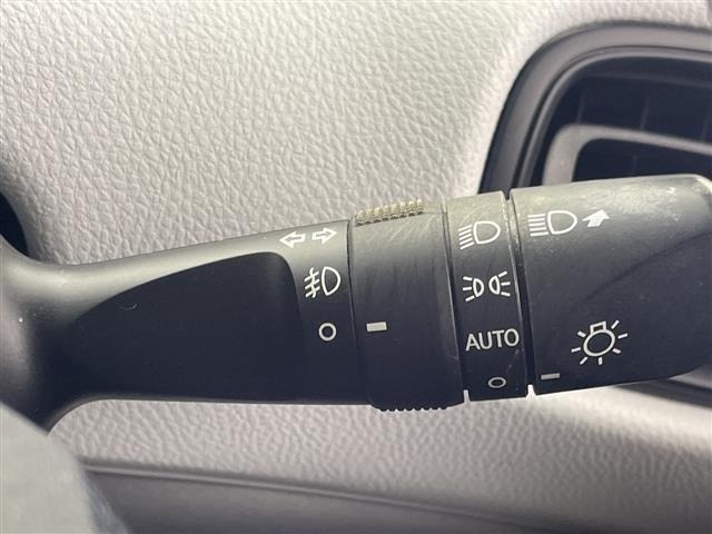 Toyota PRIUS 2017 8340191-5