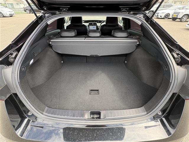 Toyota PRIUS 2019 8340193-12