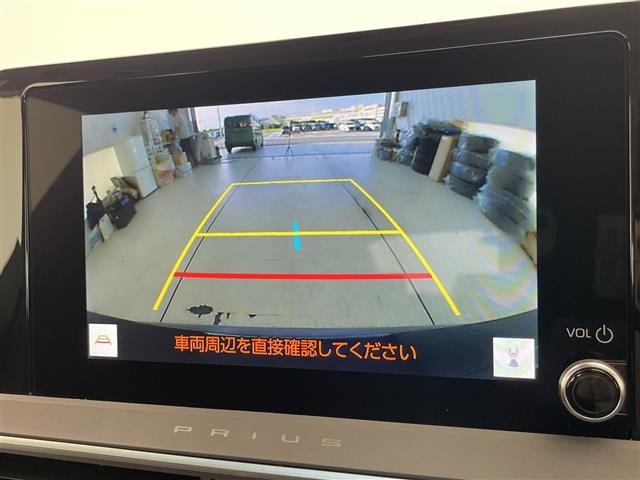 Toyota PRIUS 2024 8340195-16