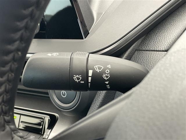 Toyota PRIUS 2024 8340195-6