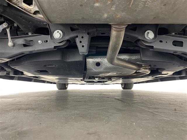 Toyota PRIUS 2019 8340196-13