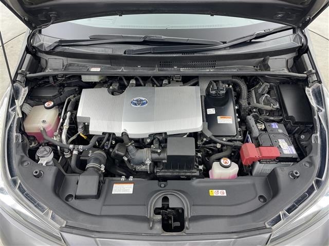 Toyota PRIUS 2019 8340196-14