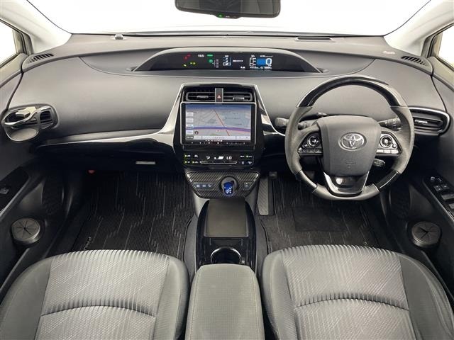 Toyota PRIUS 2019 8340196-15