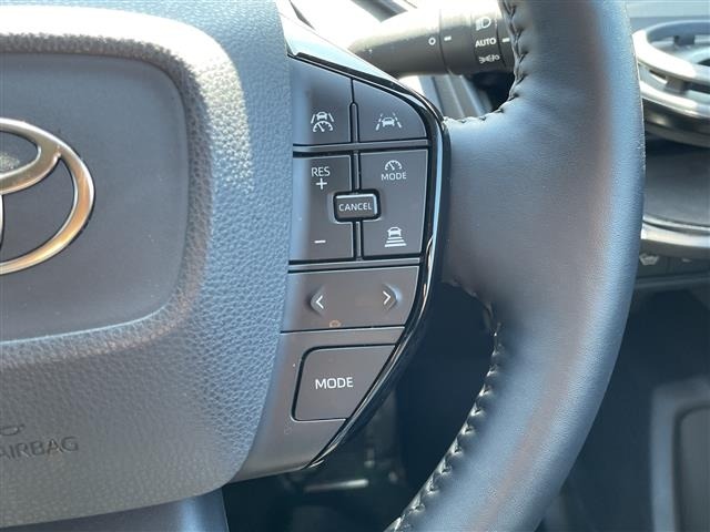 Toyota PRIUS 2023 8340203-3