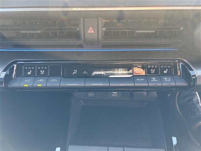 Toyota PRIUS 2023 8340203-5