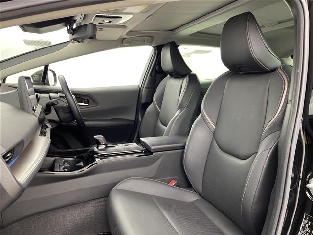 Toyota PRIUS 2023 8340204-11